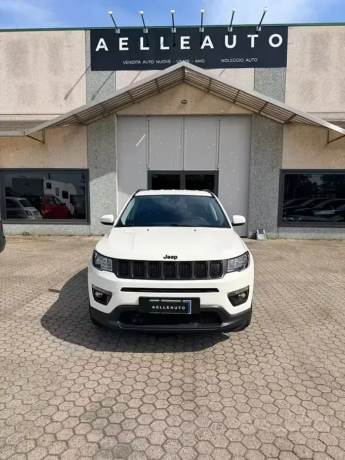 Usata Jeep Compass Night Eagle 120 CV (88 kW) 2020 Bianco SUV