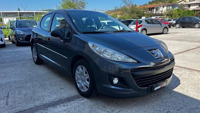 Usata Peugeot 207 70 CV (51 kW) 2012 Grigio Berlina