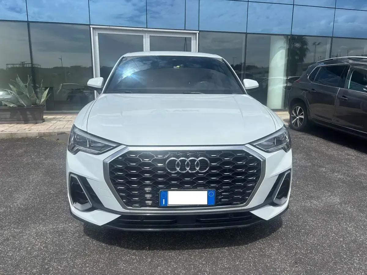 Usata Audi Q3 Sportback S-Line 150 CV (110 kW) 2020 Bianco SUV