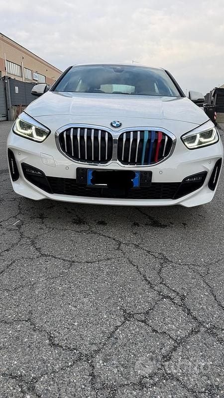 Usata BMW 118 M Sport 136 CV (100 kW) 2021 Bianco Utilitaria