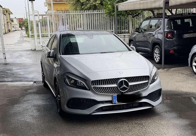 Usata Mercedes A180 Premium 109 CV (80 kW) 2016 Berlina