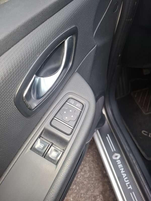 Usata Renault Clio GrandTour Life 75 CV (55 kW) 2017 Station wagon