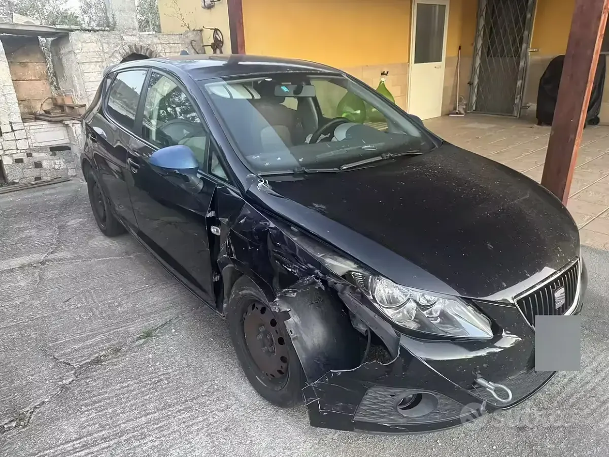 Usata Seat Ibiza 85 CV (62 kW) 2009 Nero Berlina