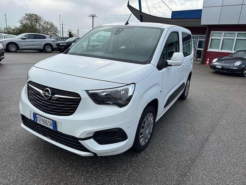 Usata Opel Combo Life 101 CV (74 kW) 2019 Bianco Furgone