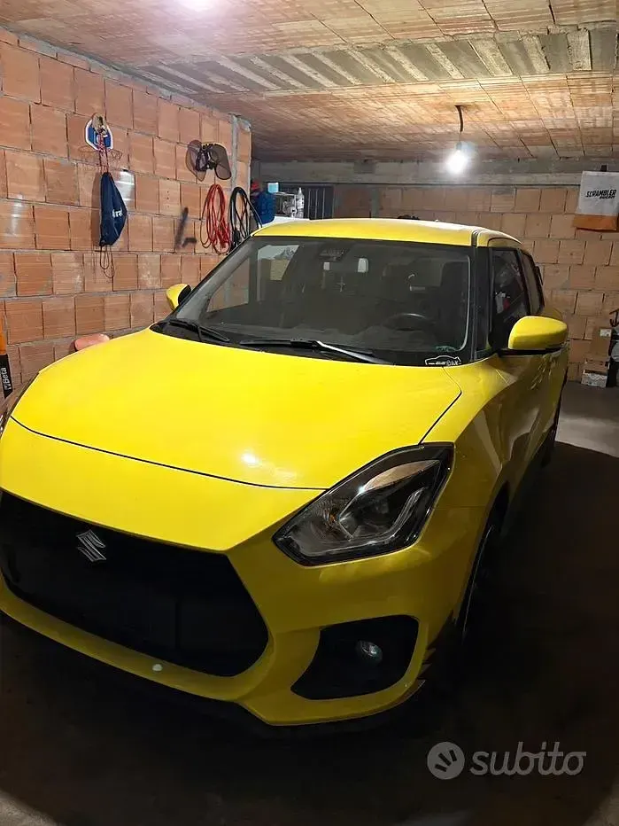 Usata Suzuki Swift Sport 140 CV (102 kW) 2018 Giallo Utilitaria