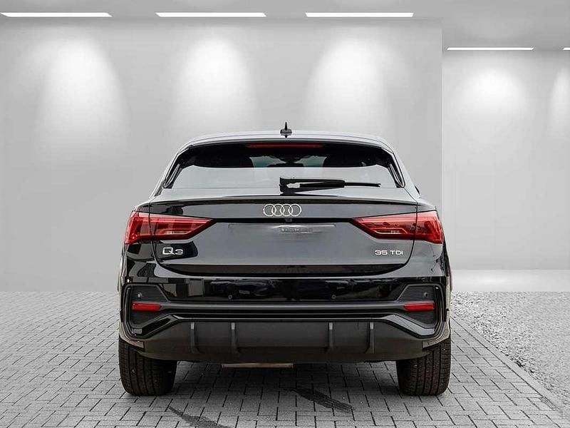 Usata Audi Q3 Sportback S-Line 150 CV (110 kW) 2022 Nero SUV