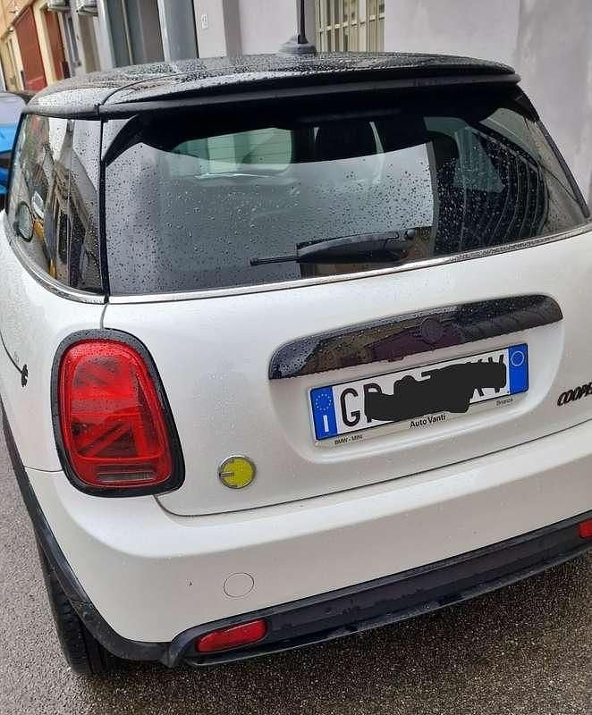 Usata 2023 Mini Cooper SE Utilitaria | 23.500 € (Molto cara) - Immagine 1/4