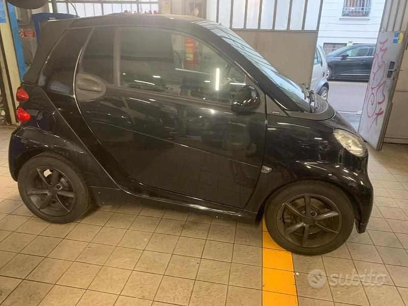 Usata Smart ForTwo Cabrio 71 CV (52 kW) 2012 Nero Cabrio