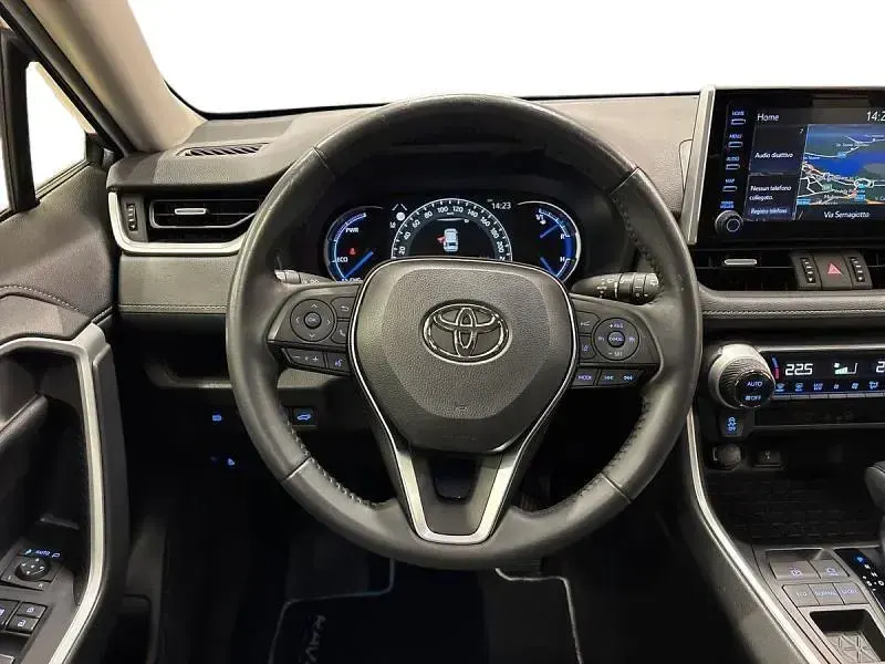 Usata Toyota RAV4 Hybrid 217 CV (159 kW) 2022 Grigio SUV