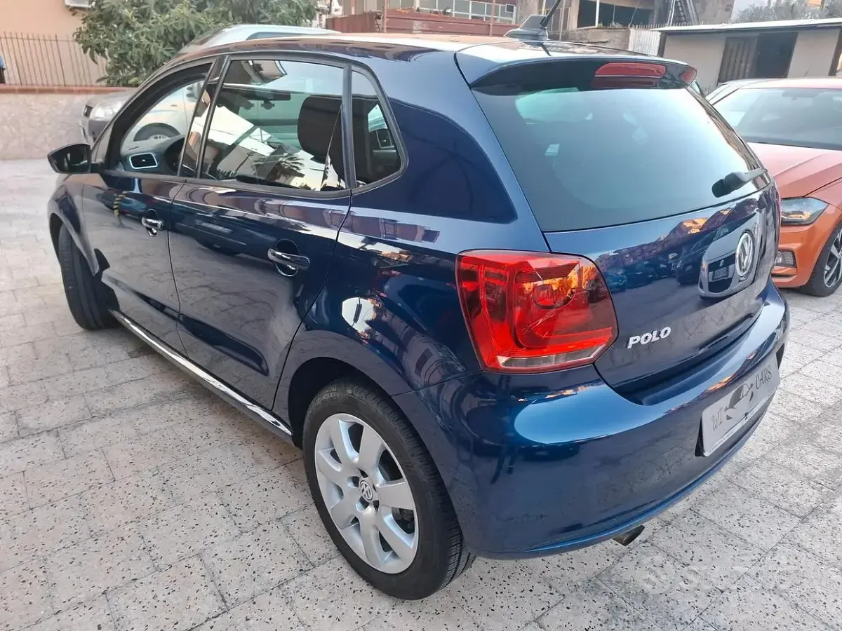 Usata VW Polo Highline 90 CV (66 kW) 2013 Blu Utilitaria