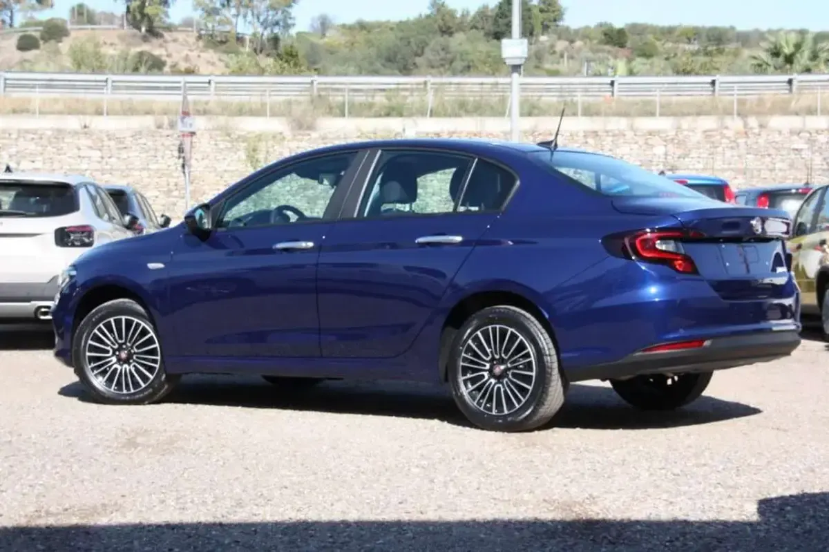 Nuova Fiat Tipo S 131 CV (96 kW) 2026 Blu Berlina
