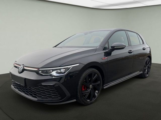 Nero Usata 2023 VW Golf VIII GTI Tre volumi | 30.890 € (Super prezzo) - Immagine 1/4