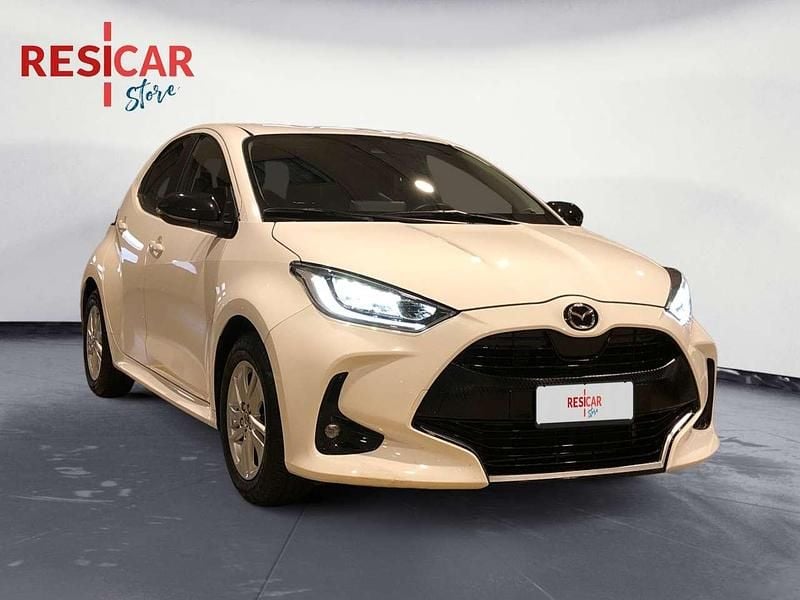 Bianco Usata 2022 Mazda 2 Tre volumi | 16.900 € (Buon prezzo) - Immagine 1/4