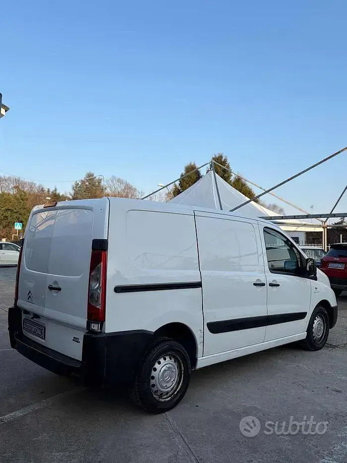 Usata Citroën Jumpy 128 CV (94 kW) 2015 Bianco Monovolume