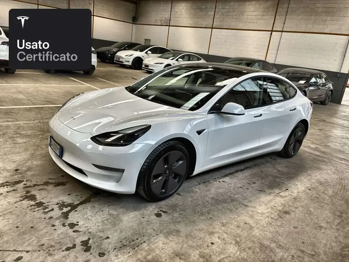 Usado Tesla Model 3 Long Range AWD 324 kW (441 HP) 2022 Branco Sedan