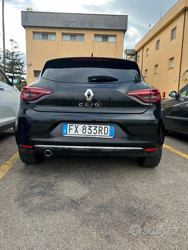 Usata Renault Clio V Initiale Paris 130 CV (95 kW) 2019 Nero Berlina