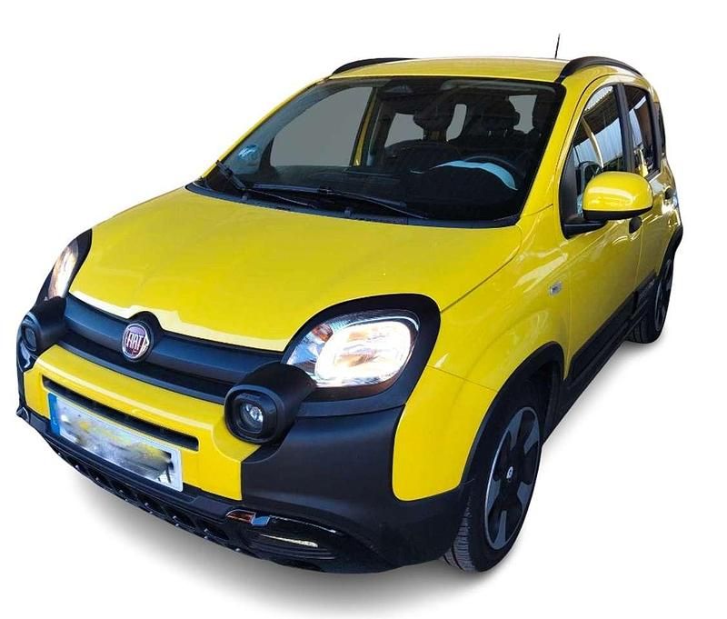 Giallo Usata 2024 Fiat Panda Cross Cross Due volumi | 11.980 € (Ottimo prezzo) - Immagine 1/1