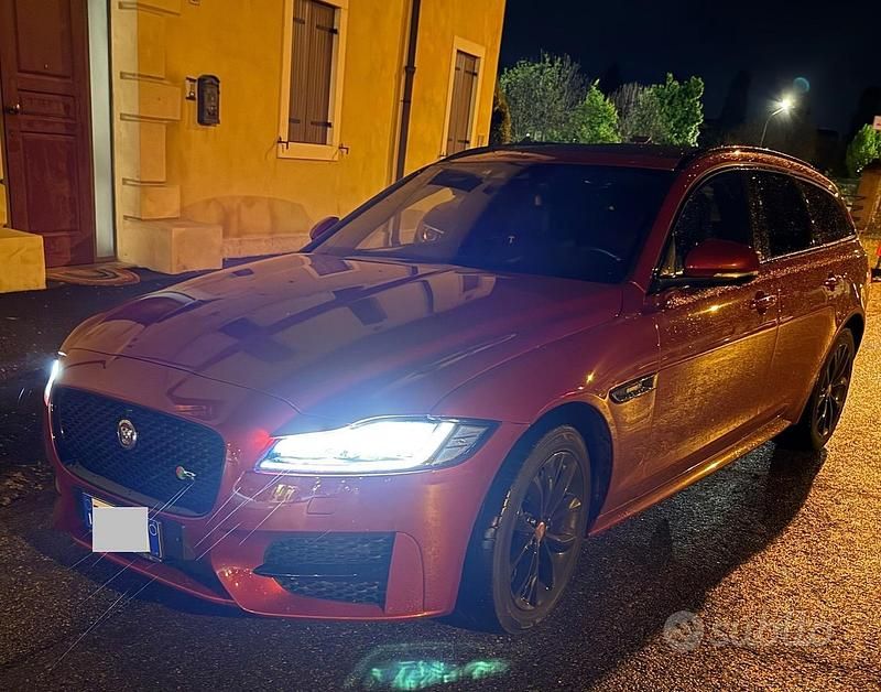 Rosso Usata 2017 Jaguar XF Sportbrake R-Sport Station wagon | 26.000 € - Immagine 1/4
