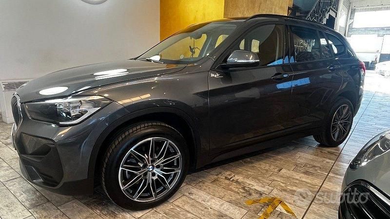 Usata BMW X1 190 CV (139 kW) 2021 Grigio SUV