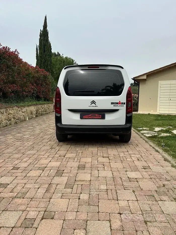 Occasion Citroën Berlingo PureTech 110 ch (80 kW) 2023 Blanc Monospace