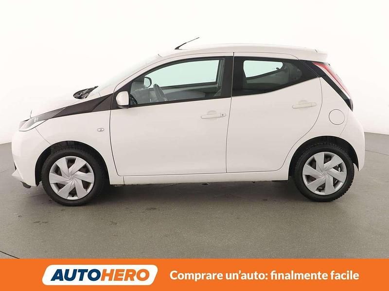 Usata Toyota Aygo Cool 69 CV (50 kW) 2017 Bianco Utilitaria