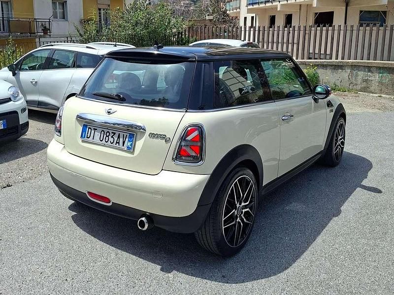 Occasion Mini Cooper D 109 ch (80 kW) 2009 Beige Citadine