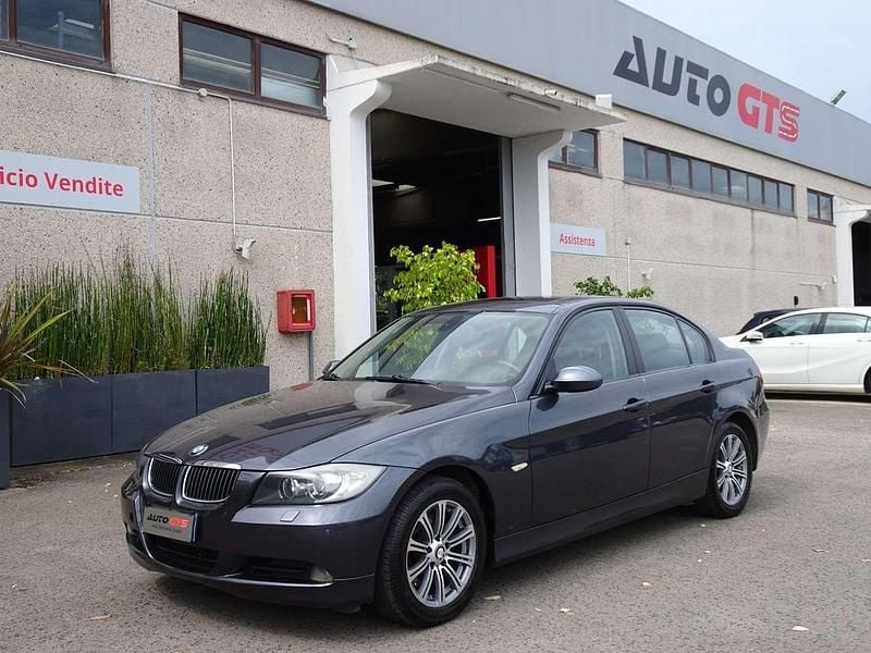 Usata BMW 320 177 CV (130 kW) 2008 Grigio Berlina