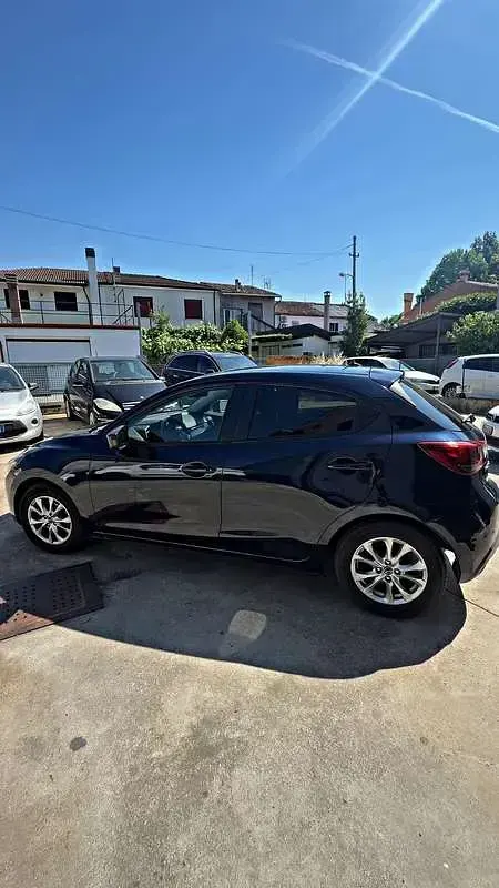 Usata Mazda 2 Evolve 75 CV (55 kW) 2017 Utilitaria