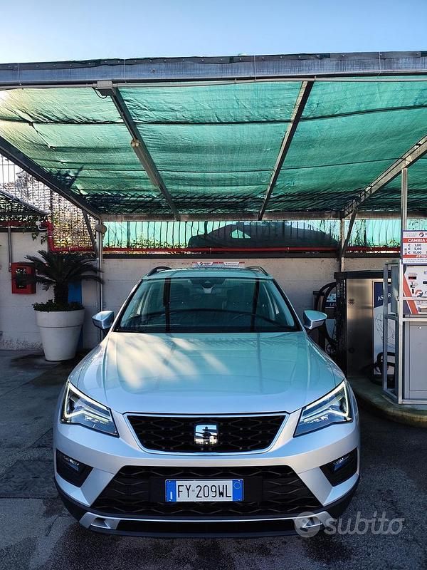 Usata Seat Ateca 115 CV (84 kW) 2019 Grigio SUV
