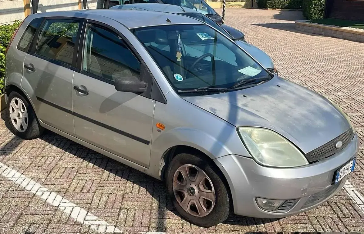 Usado Ford Fiesta 68 HP (50 kW) 2004 Other Citadino