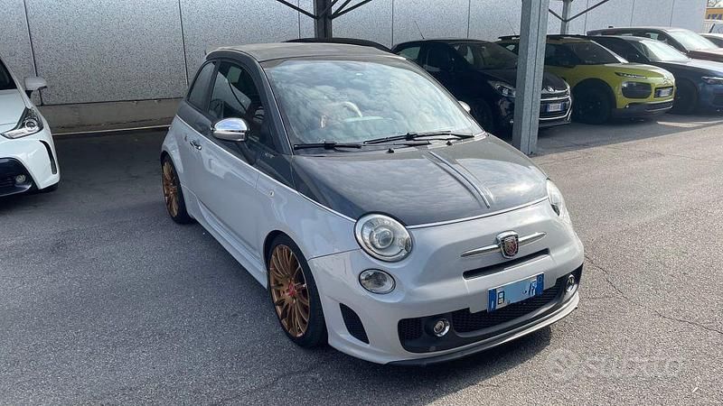 Usata Abarth 500C Custom 135 CV (99 kW) 2013 Grigio Cabrio