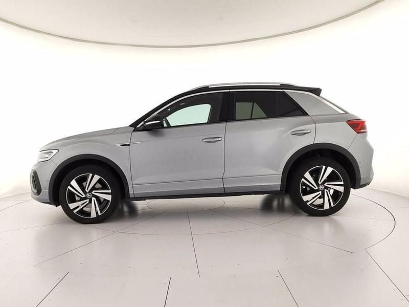 Usata VW T-Roc R-line 150 CV (110 kW) 2024 Pyrit silver metallizzato SUV