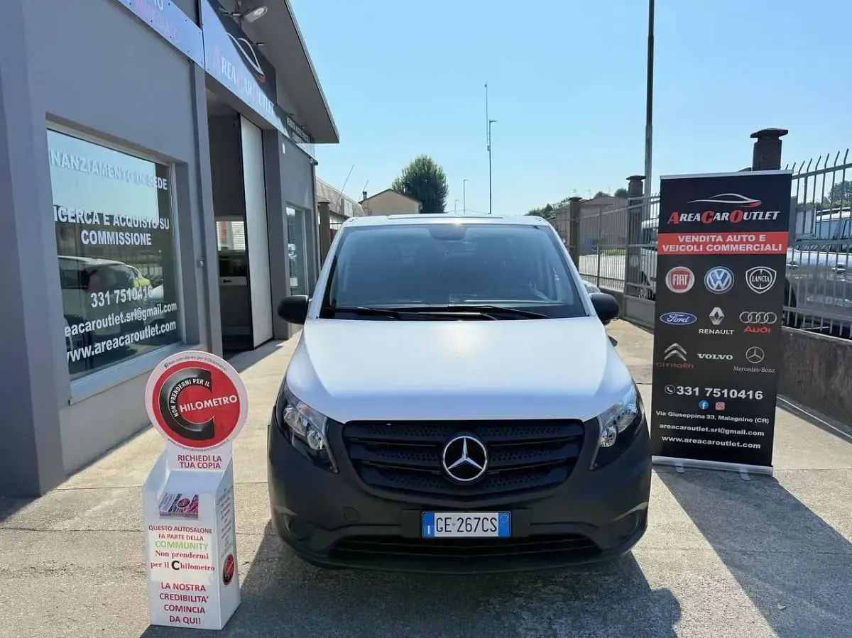 Usata Mercedes Vito 136 CV (100 kW) 2021 Bianco Furgone