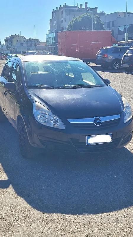 Używany Opel Corsa Enjoy 80 KM (58 kW) 2009 Czarny Hatchback