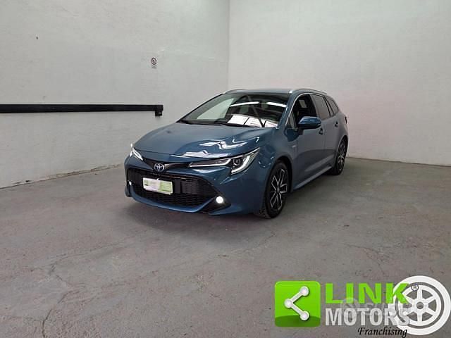 Usata Toyota Corolla Style 152 CV (111 kW) 2020 Blu Station wagon