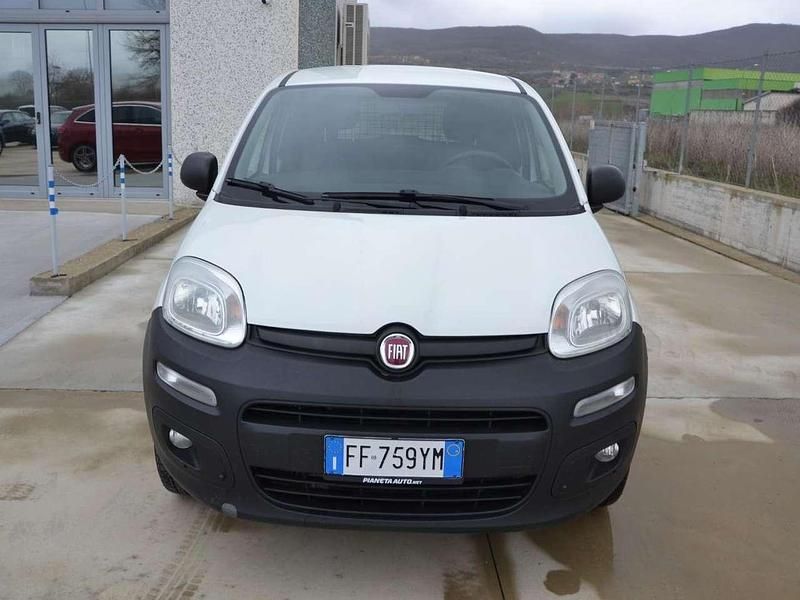 Usata Fiat Panda 4x4 S 80 CV (58 kW) 2016 Bianco Utilitaria
