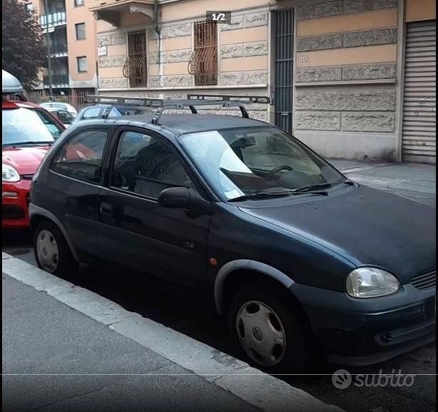 Nero Usata 1999 Opel Corsa Due volumi | 1100 € (Buon prezzo) - Immagine 1/2