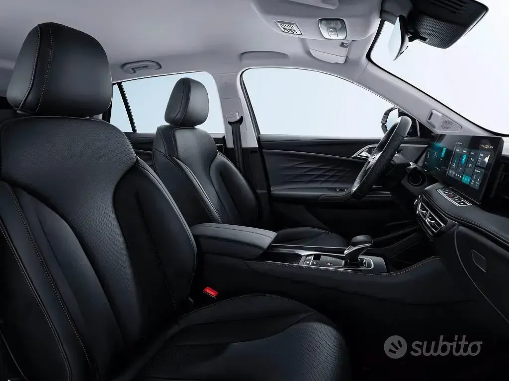 Nuova MG HS Comfort 170 CV (125 kW) 2025 Rosso SUV