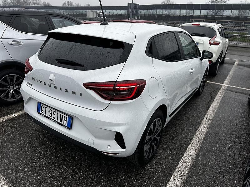 Usata Mitsubishi Colt Invite 91 CV (66 kW) 2024 Bianco Utilitaria