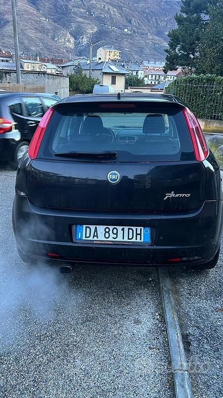 Usata Fiat Grande Punto 130 CV (95 kW) 2006 Nero Utilitaria