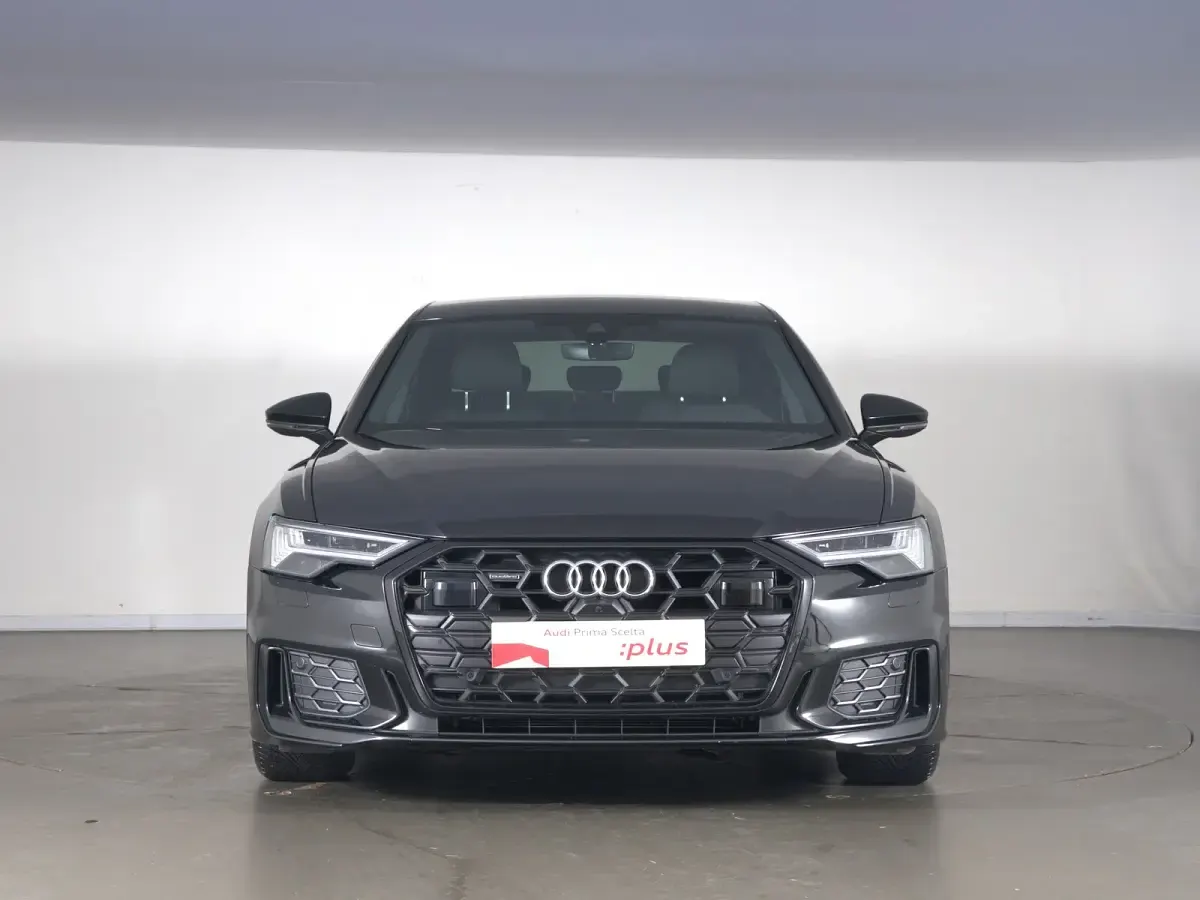 Usata Audi A6 S-Line 204 CV (150 kW) 2025 Nero mito metallizzato Berlina