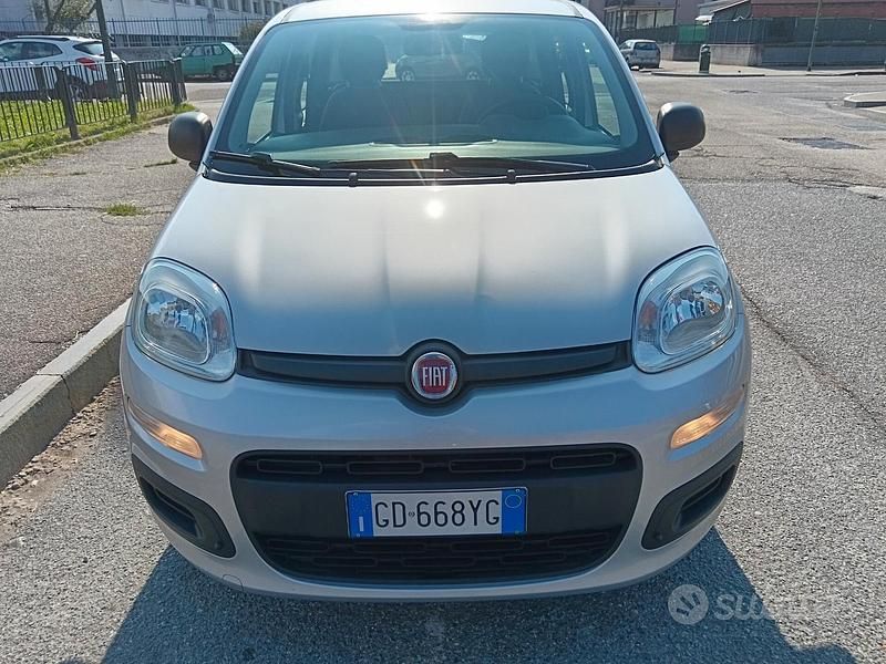 Usata Fiat Panda Easy 69 CV (50 kW) 2020 Grigio Berlina