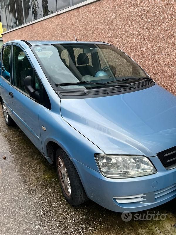 Usata Fiat Multipla 2005 Blu Monovolume