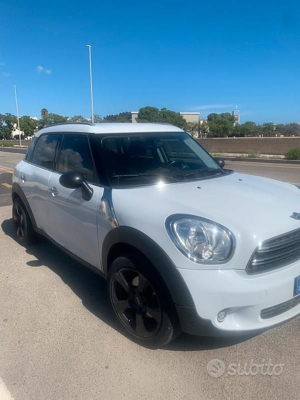 Usata Mini Cooper 2016 Bianco Utilitaria