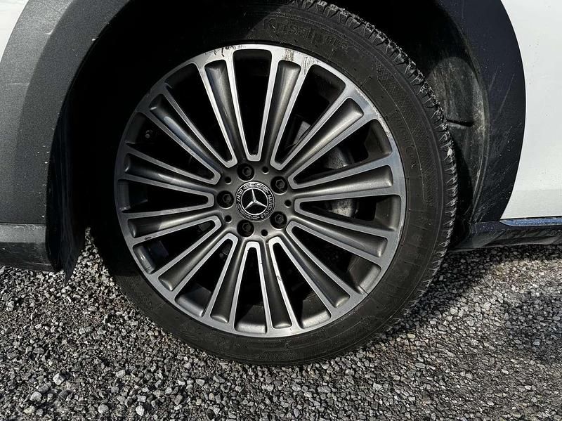 Usata Mercedes E220 All-Terrain Business 194 CV (142 kW) 2019 Other Station wagon