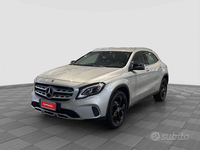 Usata Mercedes GLA200 2017 Grigio SUV