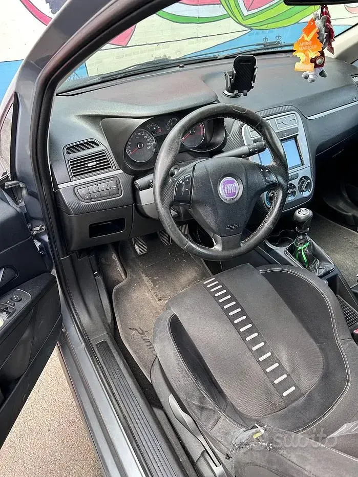 Usata Fiat Grande Punto Sport 90 CV (66 kW) 2009 Utilitaria