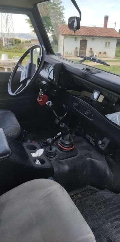 Usata Land Rover Defender 86 CV (63 kW) 1988 Blu/azzurro SUV