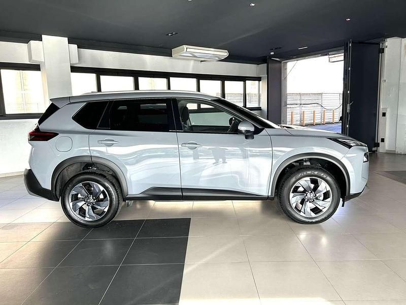 Usata Nissan X-Trail N-Connecta 163 CV (119 kW) 2025 Grigio SUV