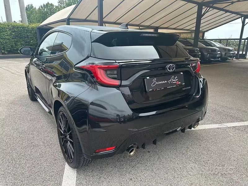 Brugt Toyota Yaris 261 HK (191 kW) 2021 Sort Hatchback